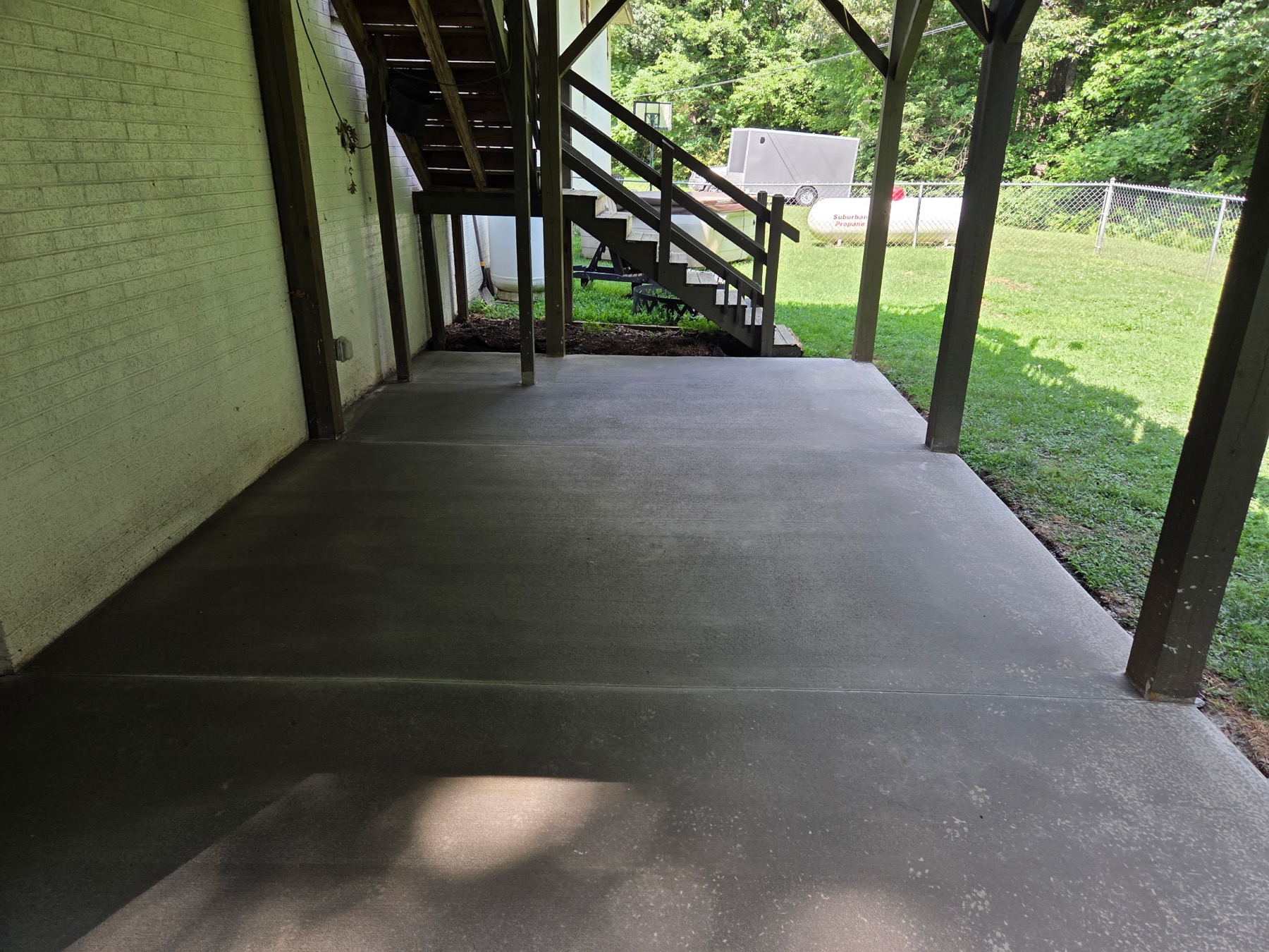 Concrete patio slab by Cress Construction